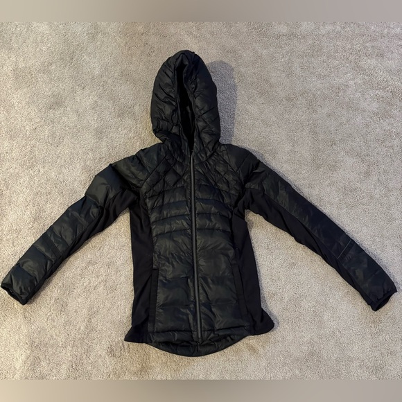 2015 Lululemon Down For A Run Jacket Coat Black Size 6 Rare Excellent Condition - Picture 9 of 11